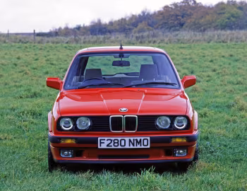 BMW 320i Touring [UK-spec] (E30) '03.1988–91