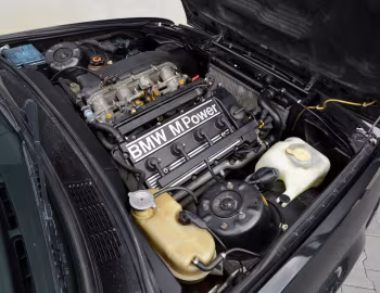 发动机舱 BMW 320is Coupe (E30) '03.1988–11.1990