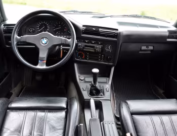 Panel frontal BMW 320is Sedan (E30) '09.1987–07.1990