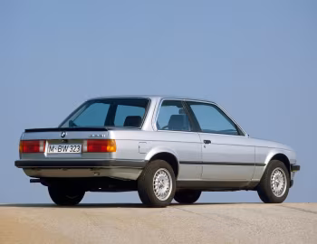 BMW 323i Coupe [Worldwide] (E30) '01.1983–10.1985