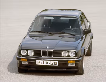 BMW 323i Coupe [Worldwide] (E30) '01.1983–10.1985