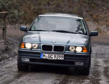 BMW 323i Sedan [Worldwide] (E36) '06.1995–09.1996