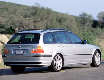 2000 BMW 323i Touring [North America] (E46) '1999–2000
