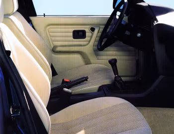 Інтэр'ер BMW 324d Sedan [Worldwide] (E30) '1985–90
