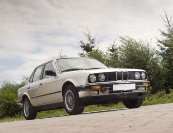 BMW 325e Sedan (E30) '1983–88
