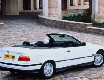 BMW 325i Cabrio [UK-spec] (E36) '1993–95