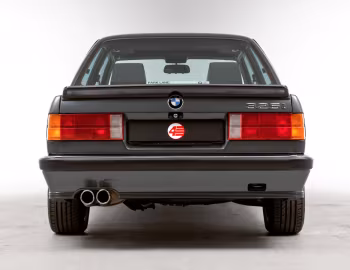 BMW 325i Coupe M-Technik [UK-spec] (E30) '1984–91