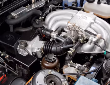 Under The Hood BMW 325i Coupe M-Technik [UK-spec] (E30) '1984–91