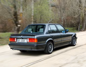 BMW 325i Sedan M-Technik (E30) '1984–91
