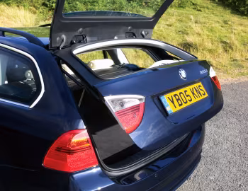 BMW 325i Touring [UK-spec] (E91) '2006–08