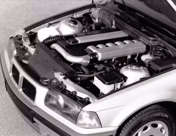 Bajo el capó BMW 325tds Sedan [Worldwide] (E36) '09.1993–09.1996