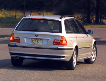 2002–05 BMW 325Xi Touring [North America] (E46) '2001–05