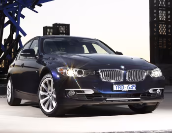 BMW 328i Sedan Modern Line [Australia] (F30) '2012–15