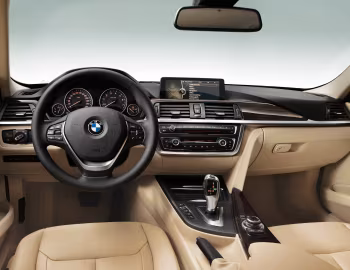 Panel frontal BMW 328i Sedan Luxury Line [Worldwide] (F30) '02.2012–15