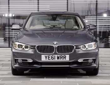 BMW 328i Sedan Modern Line [UK-spec] (F30) '02.2012–15