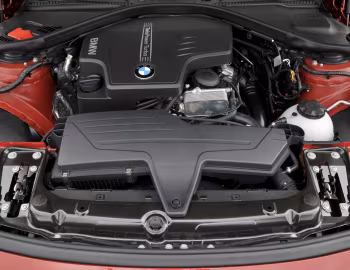 Bajo el capó BMW 328i Sedan Sport Line [Worldwide] (F30) '02.2012–15