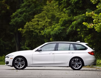 2014–15 BMW 328i xDrive Sports Wagon [North America] (F31) '2013–15