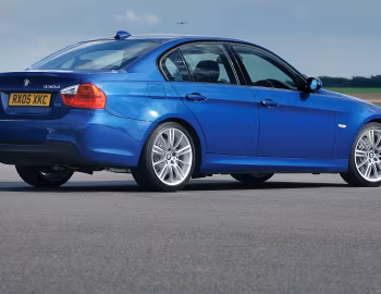 BMW 330d M Sport Package [UK-spec] (E90) '09.2005–08.2008