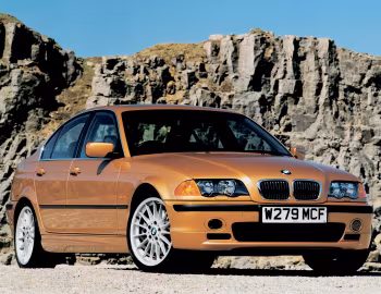 BMW 330d SE Sedan [UK-spec] (E46) '1999–2001