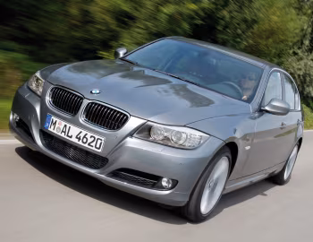 BMW 330d Sedan (E90) '2008–11