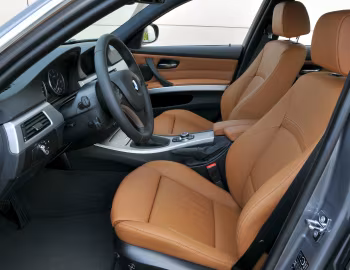 Interior BMW 330d Sedan (E90) '2008–11