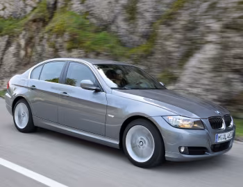 BMW 330d Sedan (E90) '2008–11