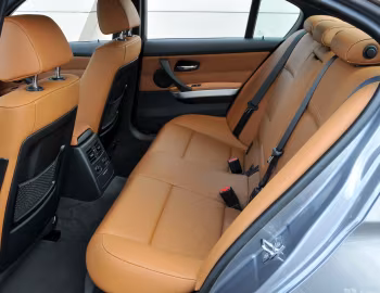Interior BMW 330d Sedan (E90) '2008–11
