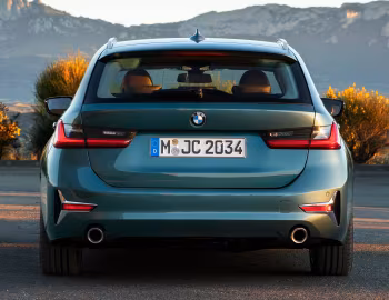 BMW 330d xDrive Touring Luxury Line [Worldwide] (G21) '2019–22