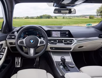Panel frontal BMW 330d xDrive Touring M Sport [Worldwide] (G21) '2019–22