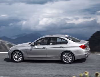 BMW 330e [Worldwide] (F30) '2016–19
