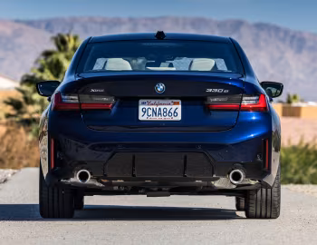 2023–pr. BMW 330e M Sport [North America] (G20) '2022–pr.
