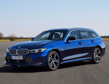 BMW 330e Touring M Sport [Worldwide] (G21) '2022–24