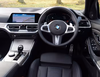 Panel frontal BMW 330i M Sport [UK-spec] (G20) '2019–22