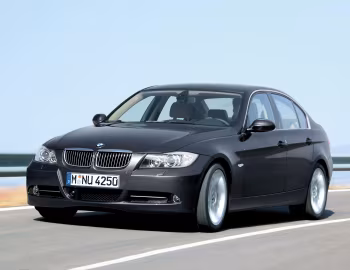 BMW 330i Sedan (E90) '2005–08