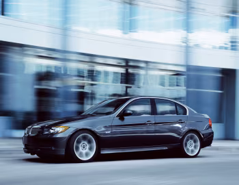 2006–08 BMW 330i Sedan [North America] (E90) '2005–08