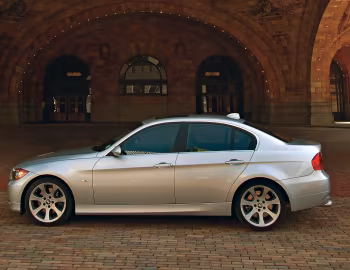 2006–08 BMW 330i Sedan [North America] (E90) '2005–08