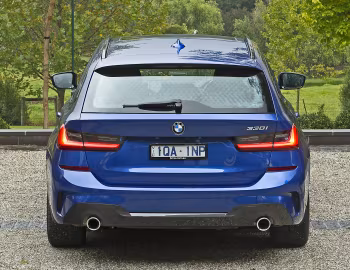 BMW 330i Touring M Sport [Australia] (G21) '2020–22