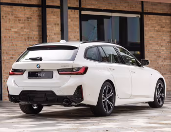 BMW 330i Touring M Sport [Singapore] (G21) '2023–pr.