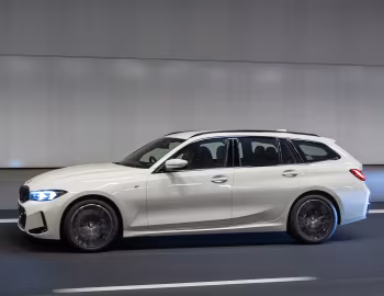 BMW 330i Touring M Sport [Singapore] (G21) '2023–pr.