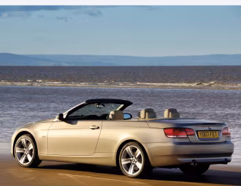 BMW 335i Cabrio [UK-spec] (E93) '2007–10