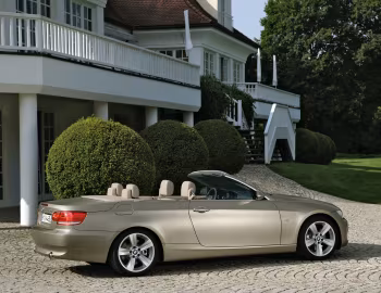 BMW 335i Cabrio [Worldwide] (E93) '2007–10