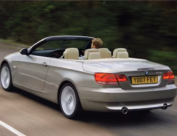 BMW 335i Cabrio [UK-spec] (E93) '2007–10