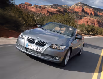 BMW 335i Cabrio [Worldwide] (E93) '2007–10