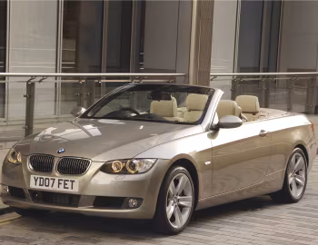 BMW 335i Cabrio [UK-spec] (E93) '2007–10
