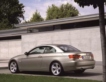 BMW 335i Cabrio [Worldwide] (E93) '2007–10