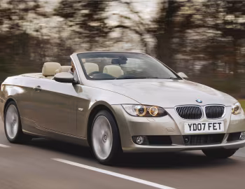 BMW 335i Cabrio [UK-spec] (E93) '2007–10