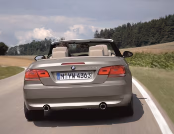 BMW 335i Cabrio [Worldwide] (E93) '2007–10