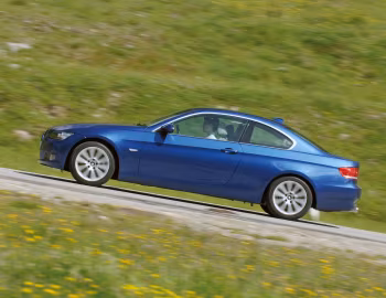 BMW 335i Coupe (E92) '2007–10