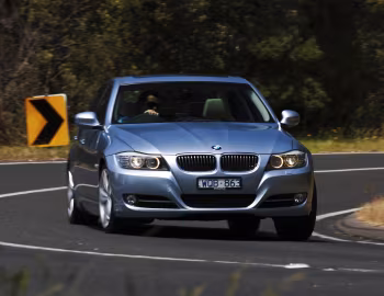 BMW 335i Sedan [Australia] (E90) '2008–11