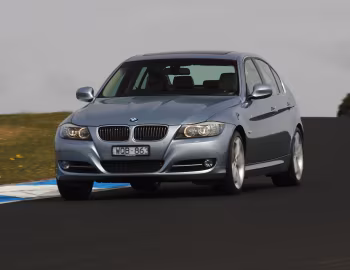 BMW 335i Sedan [Australia] (E90) '2008–11